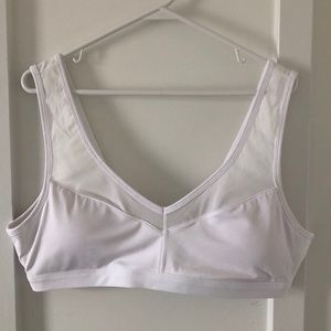 White Fabletics Mesh Sports Bra XXL
